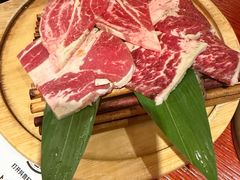 -喜牛烧肉酒场·黑金店(威高广场店)