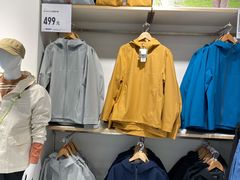 -优衣库(北京万柳华联购物中心店)