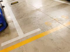 -漕河泾印象城-停车场