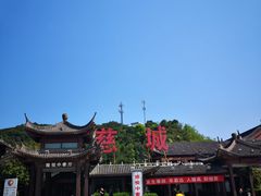 -慈城服务区-停车场