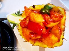 菠萝咕噜虾球-衡山汇·高级粤菜(霄云路店)