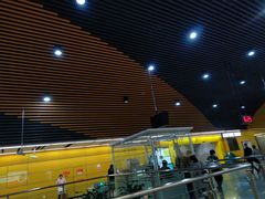 -红土地(地铁站)