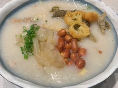 金牌荔湾艇仔粥-华辉拉肠(宝华店)