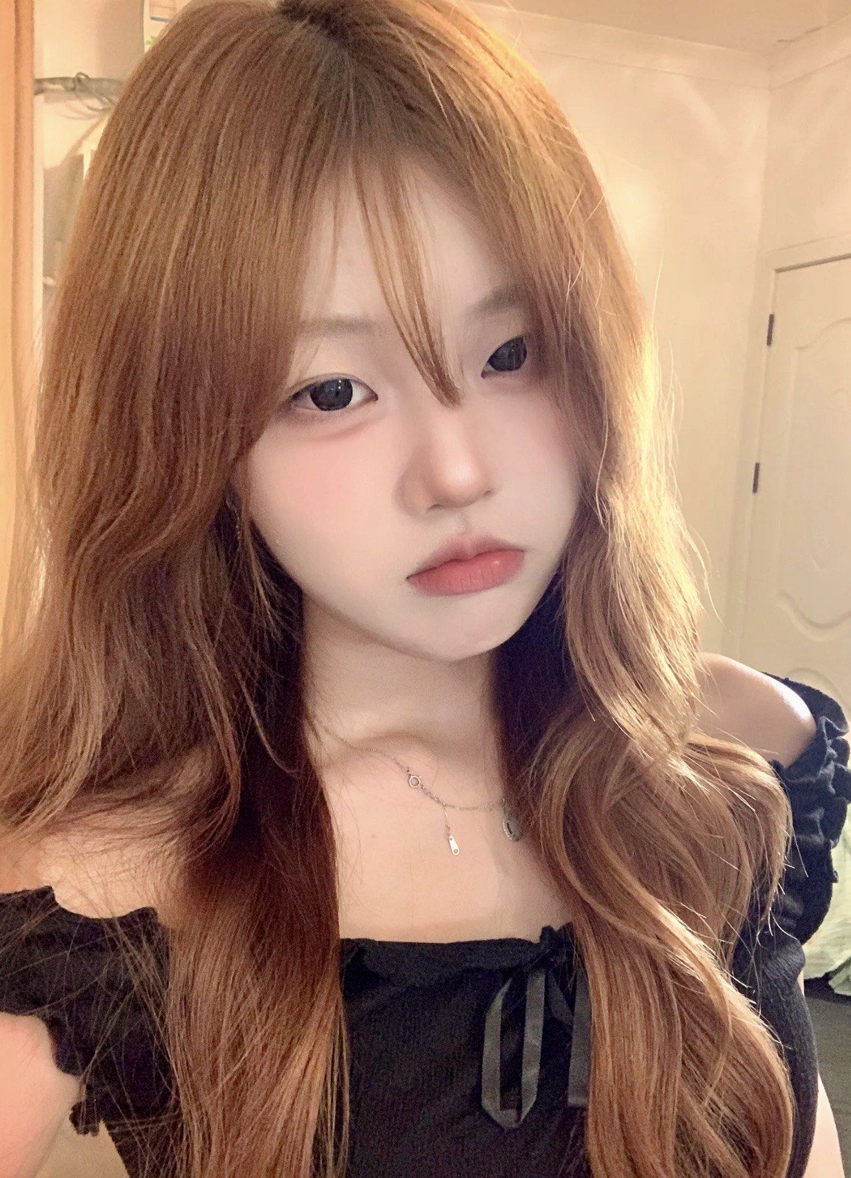 n亚麻浅金真的