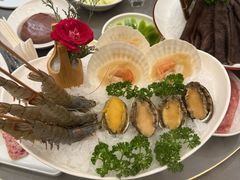 -小天鹅火锅·一线江景洪鼎旗舰店(洪崖洞店)