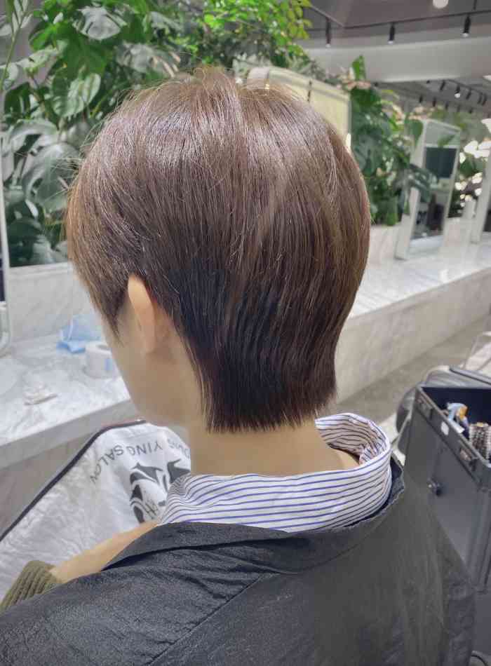 东瀛造型(打浦桥日月光店)-"【项目】剪发 快剪环境很棒的理发店就去.