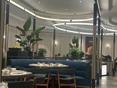 -港丽餐厅(正大店)