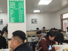 -老铁家泡馍馆(景龙池店)