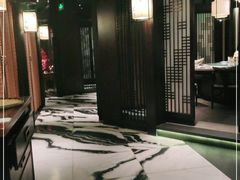 -余欢领鲜火锅(新街口店)