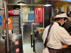 -海燕家人灌蛋饼(凤凰街店)