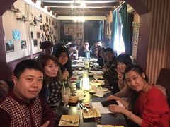 -唆了蜜团建·趣味沉浸式剧情·蹦床轰趴运动拓展基地(天津旗舰店)