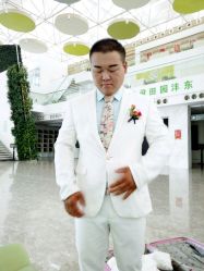 -唯一视觉婚纱摄影(李家村店)