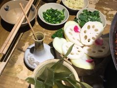 -白乐天毛肚火锅馆(南滨路店)