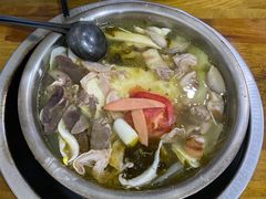 -泸州酸菜豆花火锅川师店