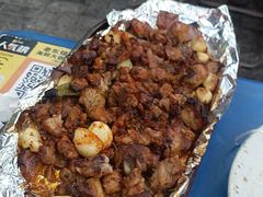 -老东镇啤酒屋海鲜加工·蒸汽海鲜·海鲜烧烤(台东店)