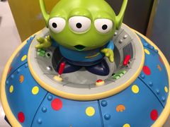 -泡泡玛特POPMART(蓝色港湾店)