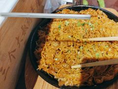 -三个大叔烤羊肉串·歌手驻唱·碳烤鲜肉(西三旗店)
