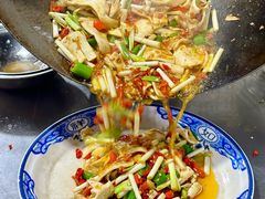 -钟师葱葱鲫鱼·江湖菜(梁家巷店)