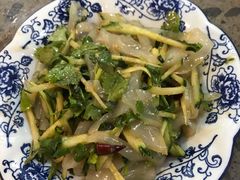 -周家大连水饺(美专校街店)
