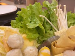-呷哺呷哺(世贸.工三店)