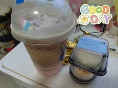-瑞幸咖啡(大唐时代店)