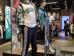 -adidas(印象城购物中心店)