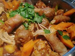肥牛鸡肉煲-和福顺牛肉大虾焖锅自助(宝业店)