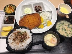 黄金猪排皿-吉野家(上海美罗城店)