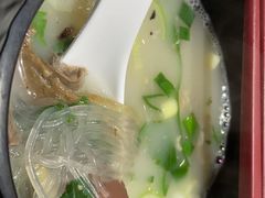 现熬羊杂汤-老碗会·陕西手工面(前海世茂店)