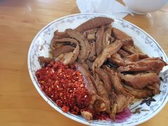 卤肥肠-赵姐猪耳朵饭店