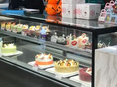 面包甜点陈列柜-丹香(青岛南京路店)