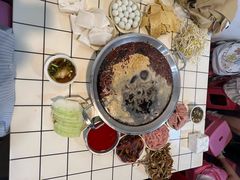 -储奇门鳝鱼火锅(总店)