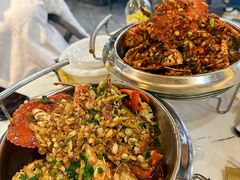 -凤凰路何眼镜香辣蟹(花果园店)