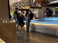-雍和会海鲜姿造自助(湖东路店)