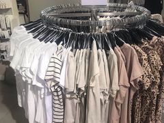 -H&M(鹏欣水游城店)