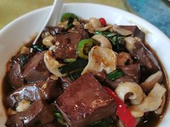 猪肠血-铁炉农家菜馆