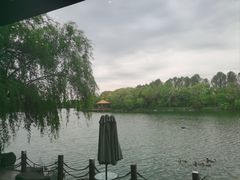 -上海怡沁园度假酒店