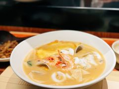 -荣家黄鱼面(前滩太古里店)