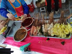-老鼓楼麻辣烫夹馍