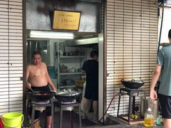门面-聂师傅油焖大虾
