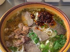 -花溪牛肉粉(八鸽岩店)