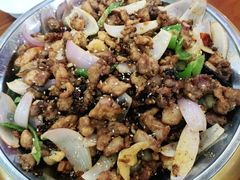 -休记光头香辣蟹干锅(绵竹店)