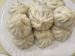 猪肉大葱包子-奥华餐厅·老张记(台基厂店)