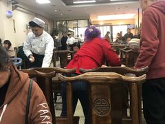 大堂-崇德楼水盆牛羊肉泡馍馆(文艺路店)