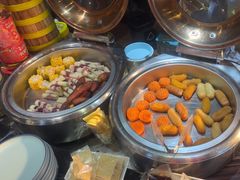 -罗二娘·鲜切牛自助火锅(罗湖东门步行街店)