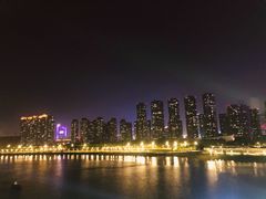 -南京眼步行桥