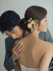 -易摄影婚纱摄影工作室