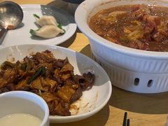 -关东小磨东北菜(上海长风大悦城店)
