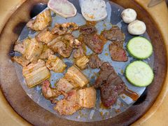 秘制五花肉-阿昌白族石板烧·菌锅(大理古城店)