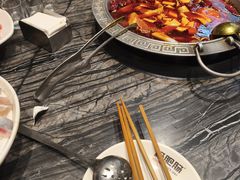 -杨肥肠火锅大排档(火车站花园店)